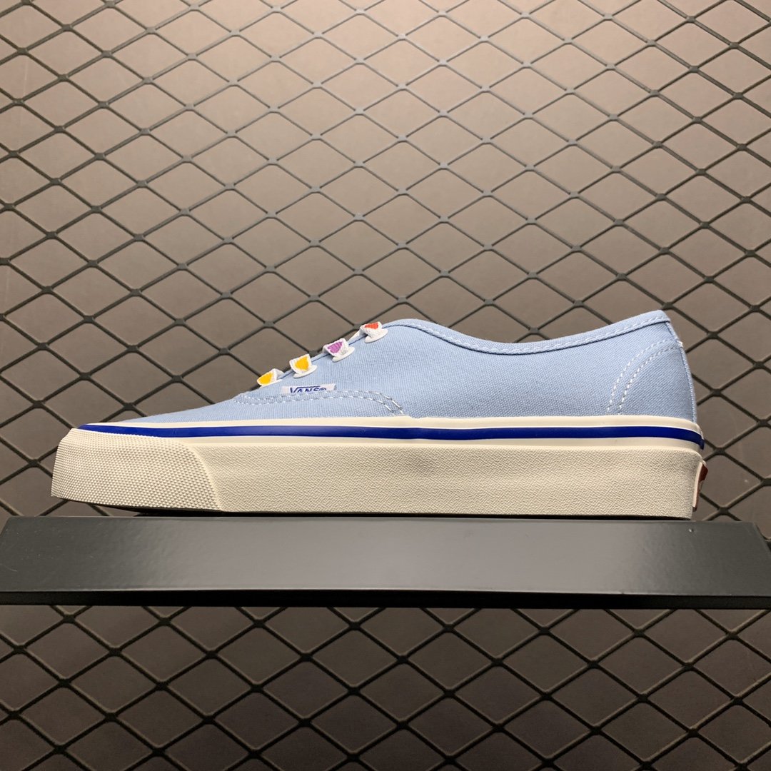Replica Vans Shoe Vans Authentic 35-44 5309B